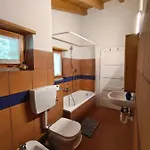Casa Caravino Варенна